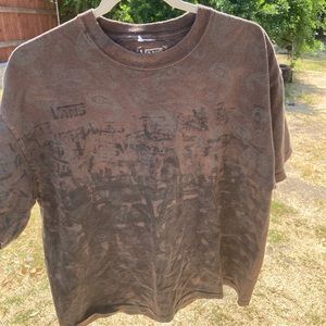 Men’s large Vans shirt